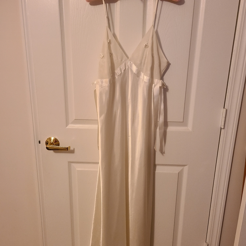 Nightgown Set